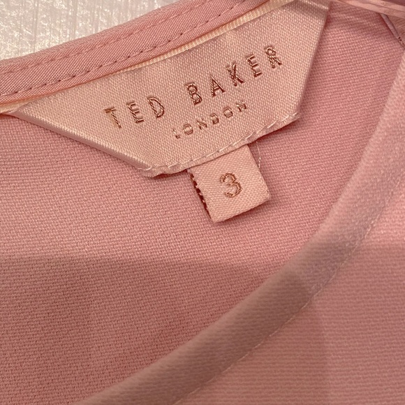 Ted Baker top *GENTLY worn* - Picture 3 of 13